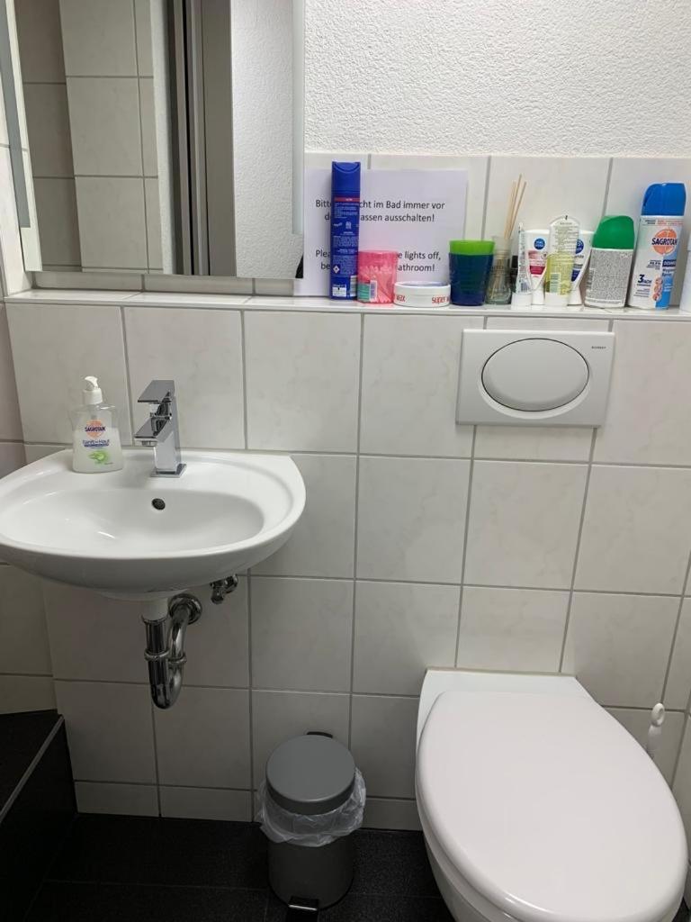 Guenstiges Privatzimmer Lörrach Zewnętrze zdjęcie
