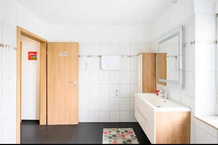 Guenstiges Privatzimmer Lörrach Zewnętrze zdjęcie