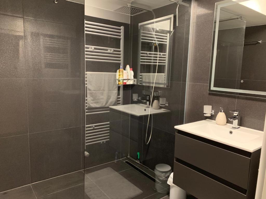Guenstiges Privatzimmer Lörrach Zewnętrze zdjęcie