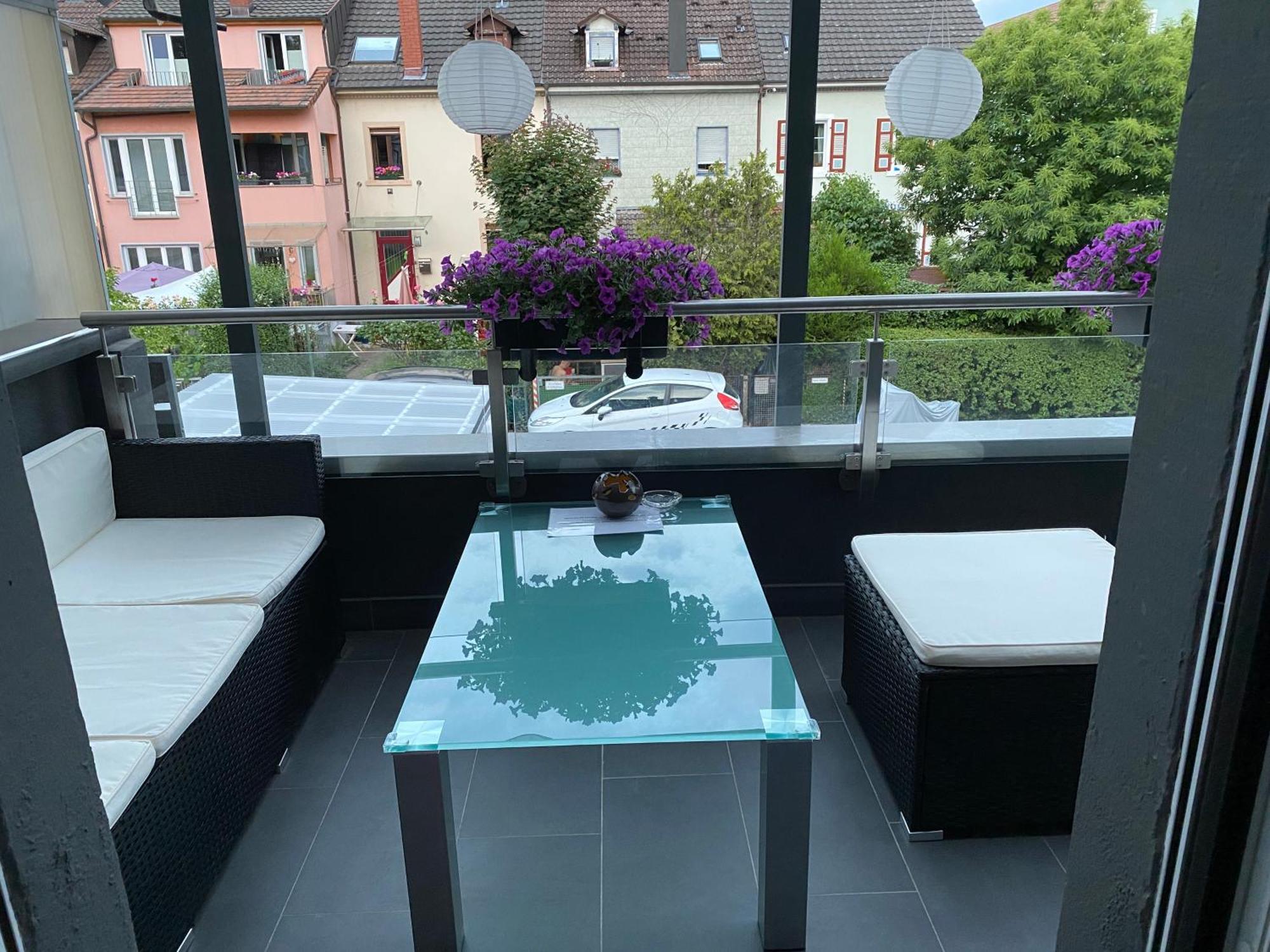 Guenstiges Privatzimmer Lörrach Zewnętrze zdjęcie